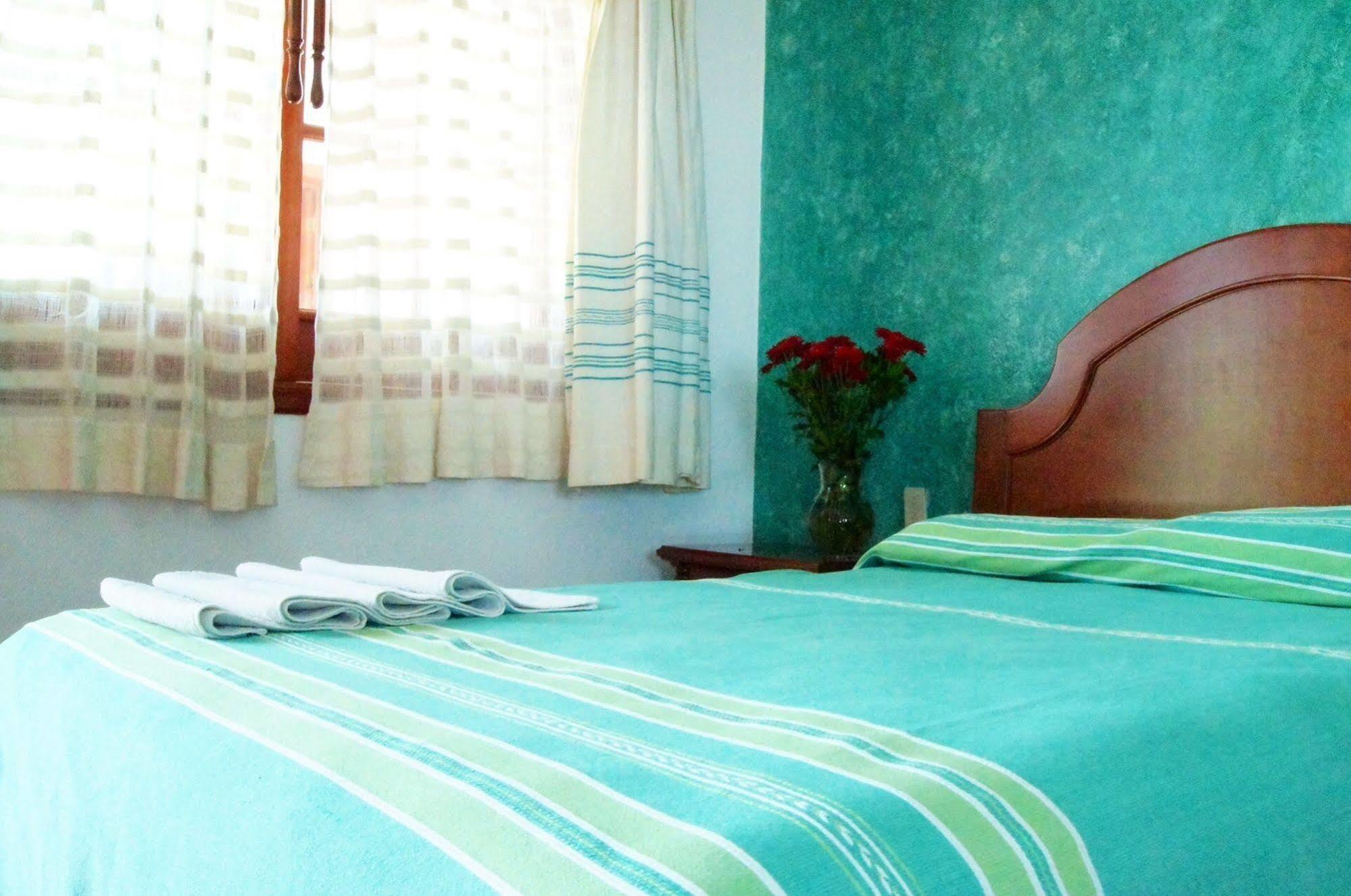 Oyo Hotel Mi Casa, Oaxaca Centro 外观 照片
